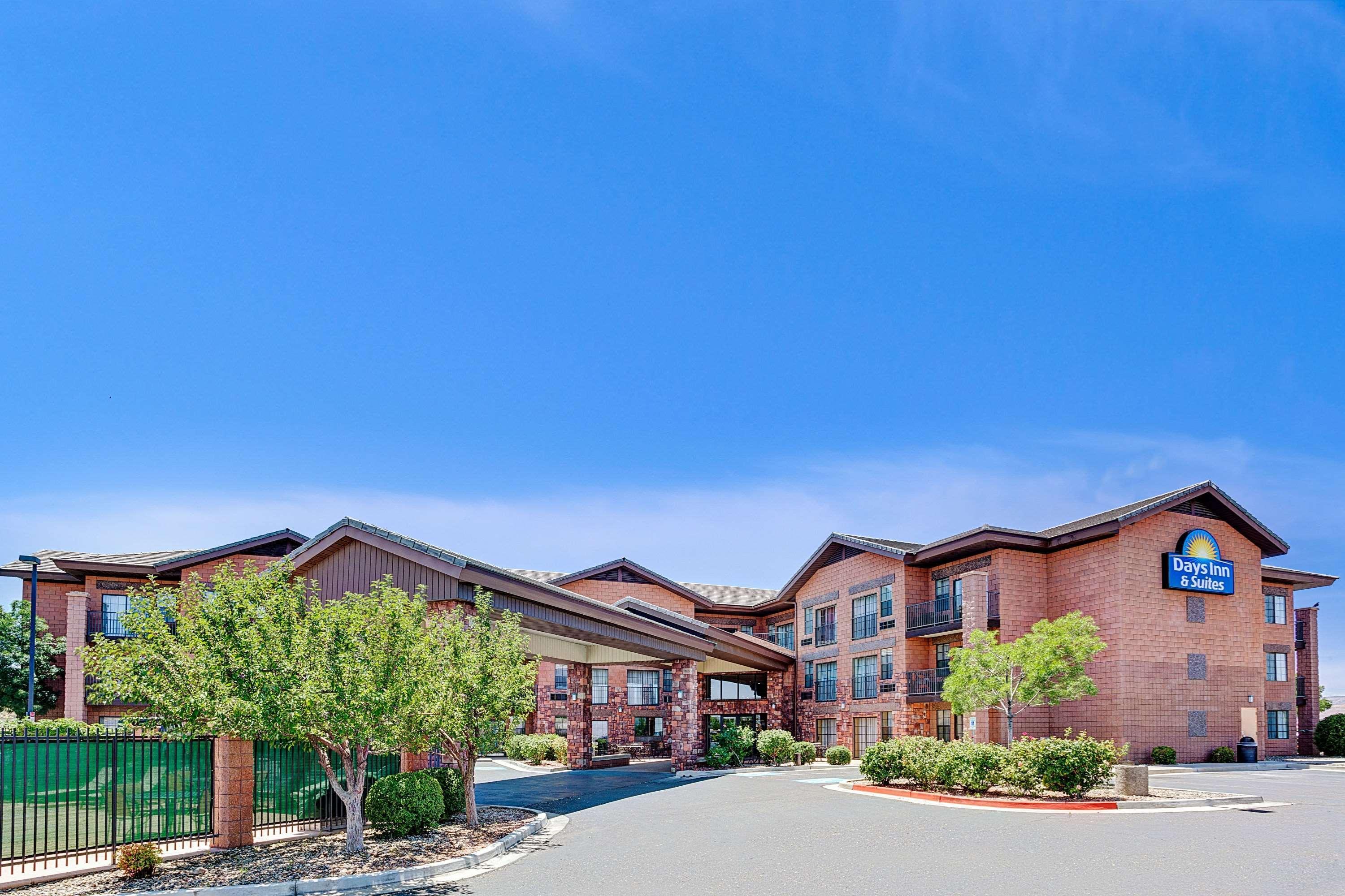 Days Inn & Suites By Wyndham Page Lake Powell Exteriör bild